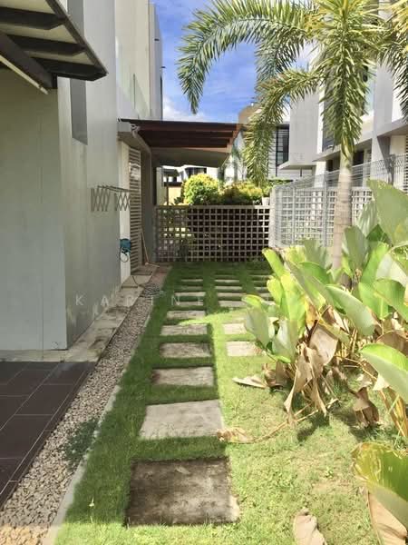 Semi-Detached House for Sale in East Ledang (Iskandar Puteri (Nusajaya)) - Karine Sior - Exterior - PropertyGuru.com.my