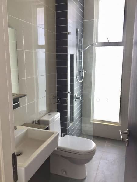 Semi-Detached House for Sale in East Ledang (Iskandar Puteri (Nusajaya)) - Karine Sior - Bathroom - PropertyGuru.com.my