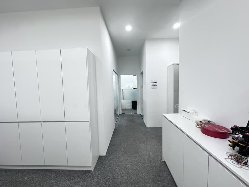 Shop / Office for Sale in Kuchai Business Park (Kuala Lumpur) - Annie Chong - Corridor - PropertyGuru.com.my