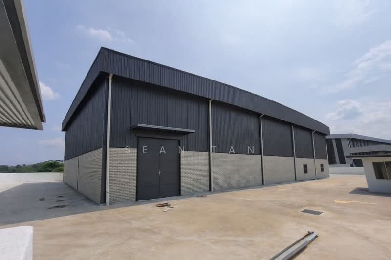 Factory for Rent in Serendah (Selangor) - SEAN TAN - Exterior - PropertyGuru.com.my