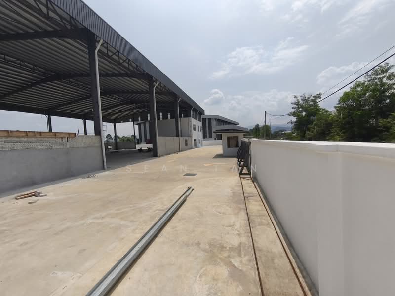 Factory for Rent in Serendah (Selangor) - SEAN TAN - Exterior - PropertyGuru.com.my