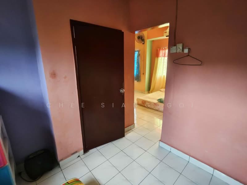 2.5-storey Terraced House for Sale in Rawang Perdana 2 (Rawang) - Chee Siang Goi - Bedroom - PropertyGuru.com.my