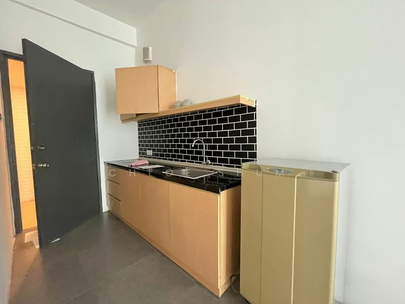 Empire Damansara untuk Untuk Disewa - RM 1,000 /bulan, Mac 2026 - Kitchen - PropertyGuru.com.my