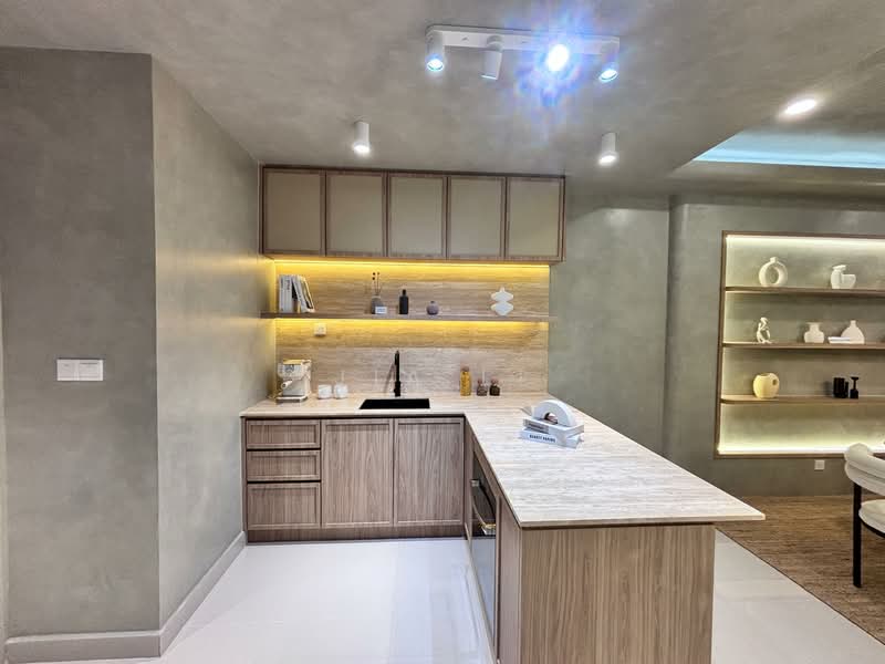 Pinnacle Bukit Gambier untuk Untuk Dijual - RM 588,000, Mac 2026 - Kitchen - PropertyGuru.com.my