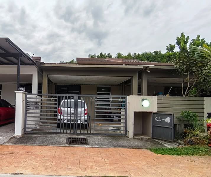 1-storey Terraced House for Sale in Shah Alam (Selangor) - Fauran Nawawi - PropertyGuru.com.my