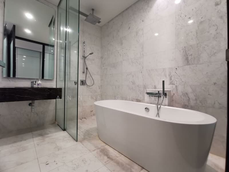 Service Residence for Sale at Banyan Tree Signatures - Annie Chong - Bathroom - PropertyGuru.com.my