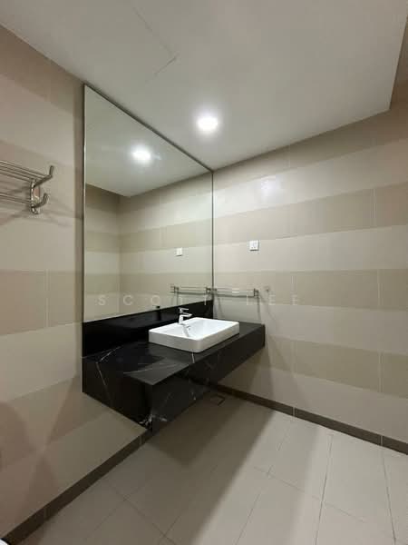 Condominium for Sale at Westside Three - Scott Lee - Bathroom - PropertyGuru.com.my