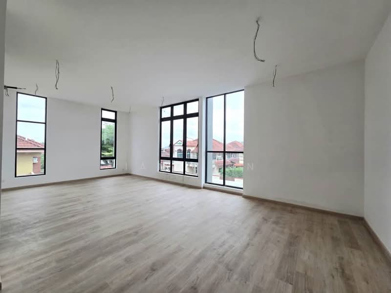 Semi-Detached House for Sale in Tampoi (Johor) - Ian Chen - PropertyGuru.com.my