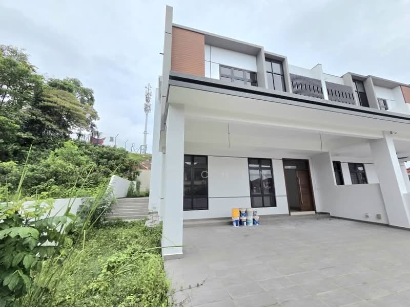 Semi-Detached House for Sale in Tampoi (Johor) - Ian Chen - PropertyGuru.com.my