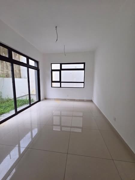 Semi-Detached House for Sale in Tampoi (Johor) - Ian Chen - PropertyGuru.com.my