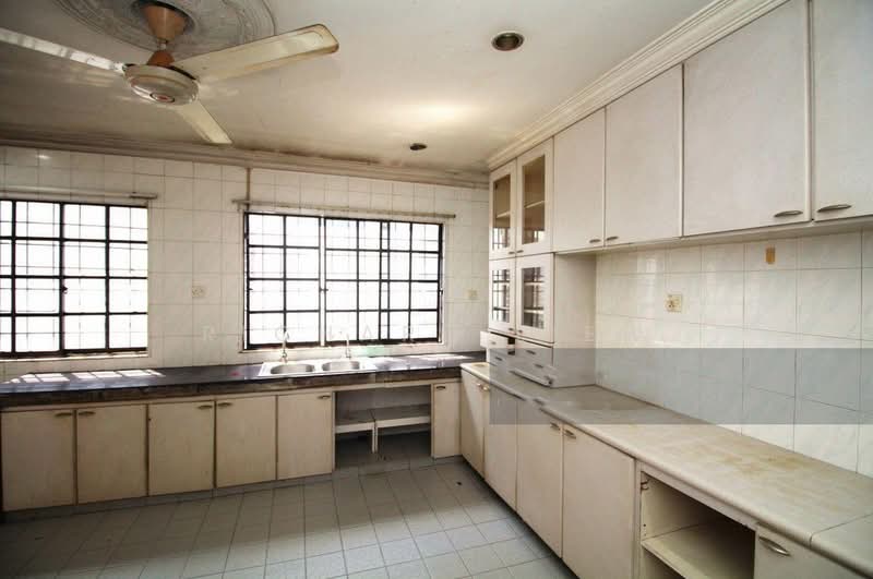 2-storey Terraced House for Sale in SS4 (Petaling Jaya) - Richard Liew - Kitchen - PropertyGuru.com.my