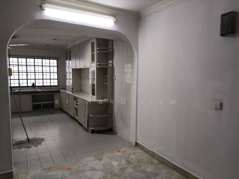 2-storey Terraced House for Sale in SS4 (Petaling Jaya) - Richard Liew - Kitchen - PropertyGuru.com.my