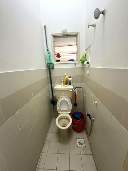 2-storey Terraced House for Sale in Bandar Sungai Long (Selangor) - Terry Yee - Bathroom - PropertyGuru.com.my