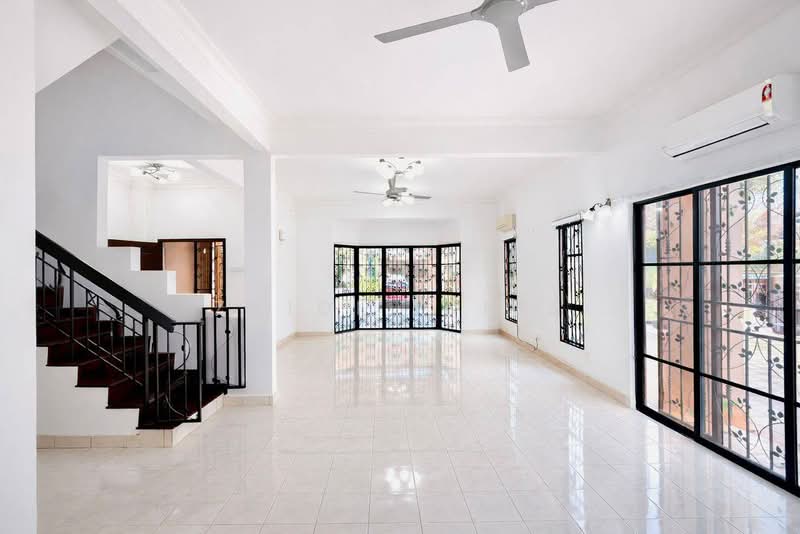 Precinct 16 untuk Untuk Dijual - RM 1,290,000, Apr 2026 - Living Room - PropertyGuru.com.my