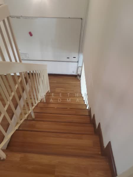 2-storey Terraced House for Sale in Kelana Jaya (Petaling Jaya) - Geetha Padman - Corridor - PropertyGuru.com.my