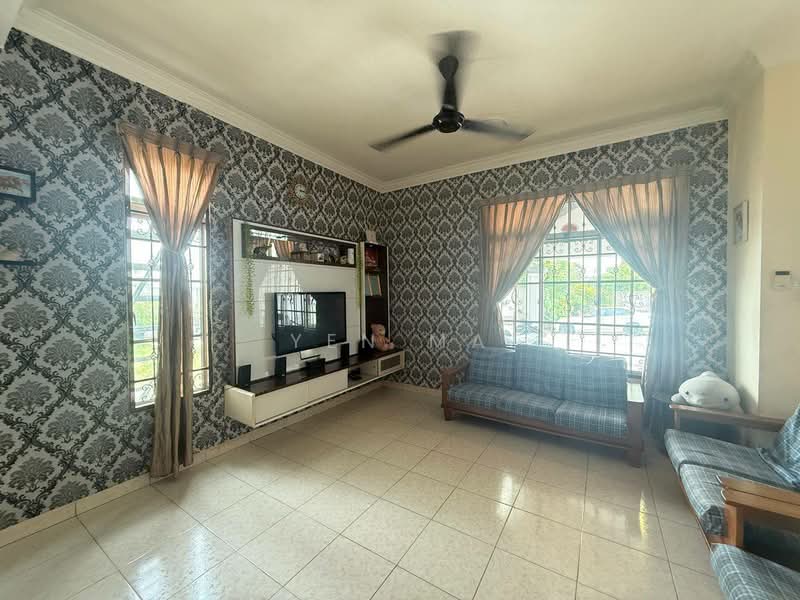 Taman Pelangi Indah untuk Untuk Dijual - RM 1,180,000, Mac 2026 - Living Room - PropertyGuru.com.my