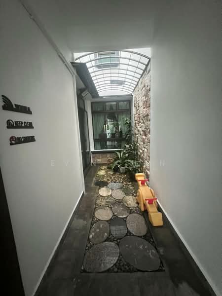 2.5-storey Terraced House for Rent in Taman Sutera (Johor Bahru) - Even Chun - Exterior - PropertyGuru.com.my