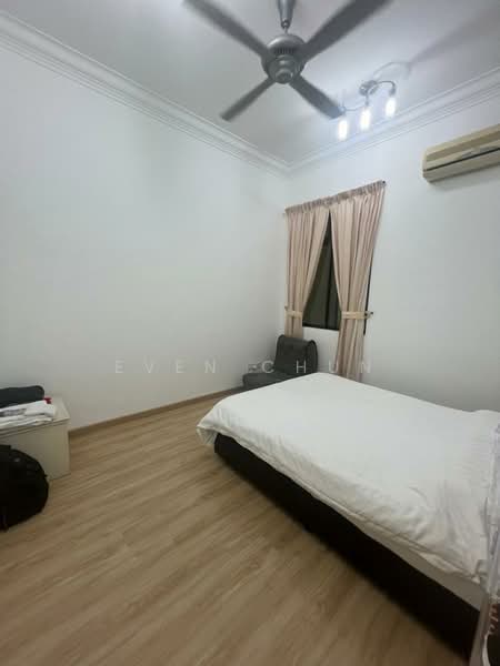 2.5-storey Terraced House for Rent in Taman Sutera (Johor Bahru) - Even Chun - Bedroom - PropertyGuru.com.my