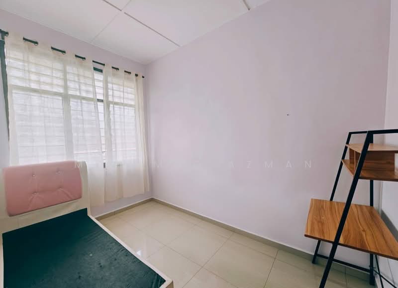 2-storey Terraced House for Rent in Bandar Rinching Seksyen 2 (Semenyih) - Mohamad Azman - Bedroom - PropertyGuru.com.my