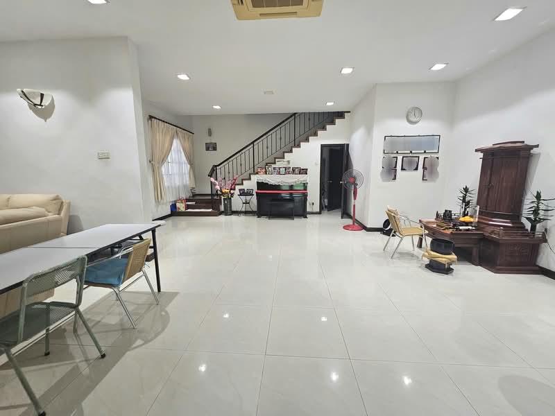 2-storey Terraced House for Sale in Taman Segar Perdana (Cheras) - Denver Sin - Living Room - PropertyGuru.com.my