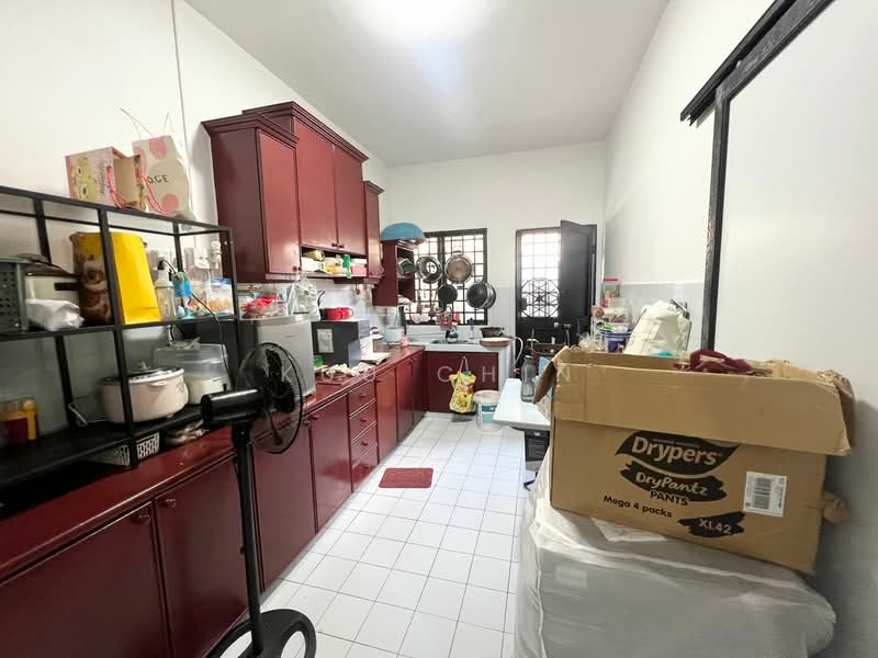 2-storey Terraced House for Sale in Bandar Selesa Jaya (Skudai) - Kuu Chin - Kitchen - PropertyGuru.com.my