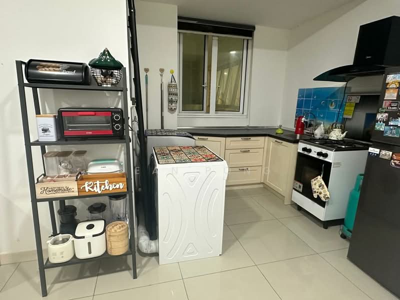 Service Residence for Sale at Sentul Point - Jean Pong - Kitchen - PropertyGuru.com.my