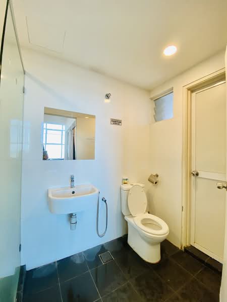Service Residence for Sale at Maritime Suite - KV LOO - Bathroom - PropertyGuru.com.my