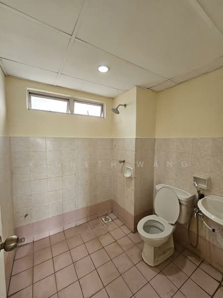 Apartment for Rent at Suria Kipark Damansara - Kenneth Wang - Bathroom - PropertyGuru.com.my