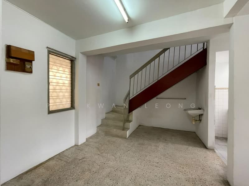 Pangsapuri untuk Dijual di Dahlia Apartment - Pei Kwan Leong - Interior - PropertyGuru.com.my