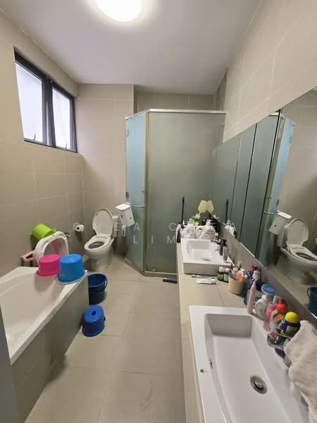 Enclave Residen ( Enclave II) untuk Untuk Dijual - RM 1,680,000, Mac 2026 - Bathroom - PropertyGuru.com.my