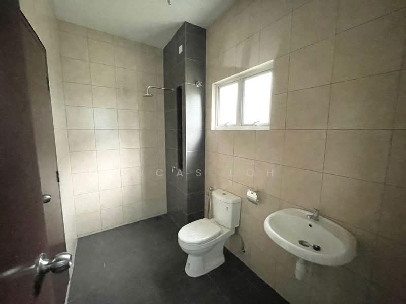 2-storey Terraced House for Sale in Klang (Selangor) - Lucas Loh - Bathroom - PropertyGuru.com.my
