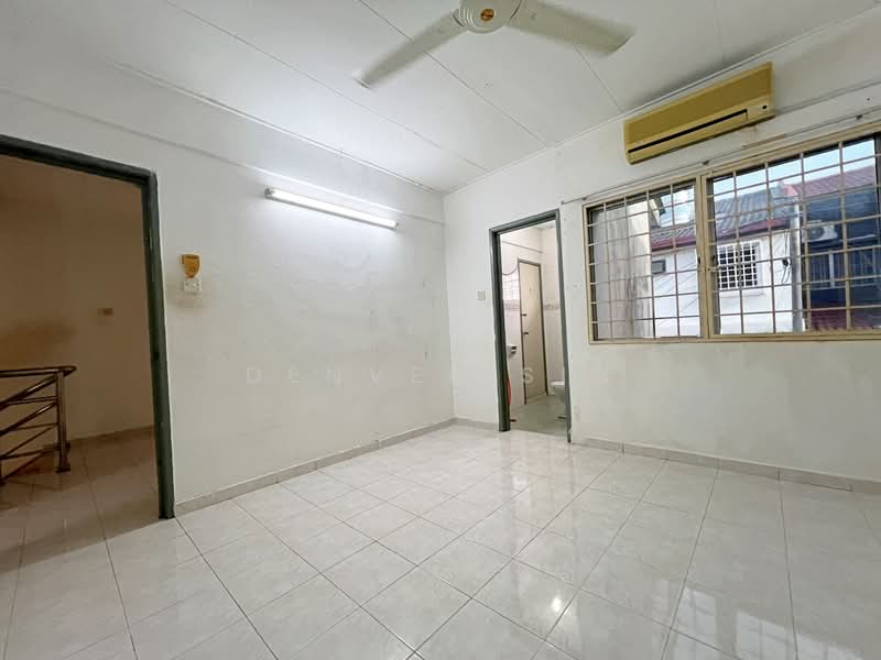 2-storey Terraced House for Sale in Taman Seri Taming (Cheras) - Denver Sin - Interior - PropertyGuru.com.my