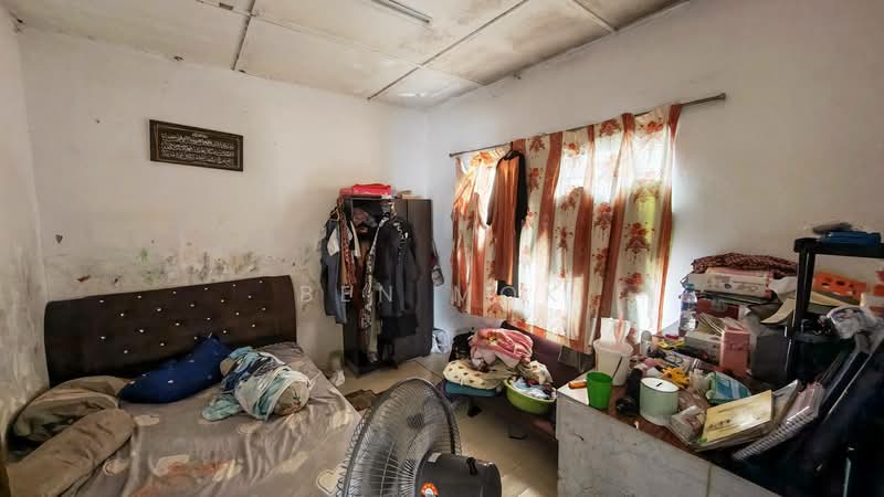 Taman Jinjang Baru Kos Sederhana Apartment untuk Untuk Dijual - RM 180,000, Mac 2026 - Bedroom - PropertyGuru.com.my