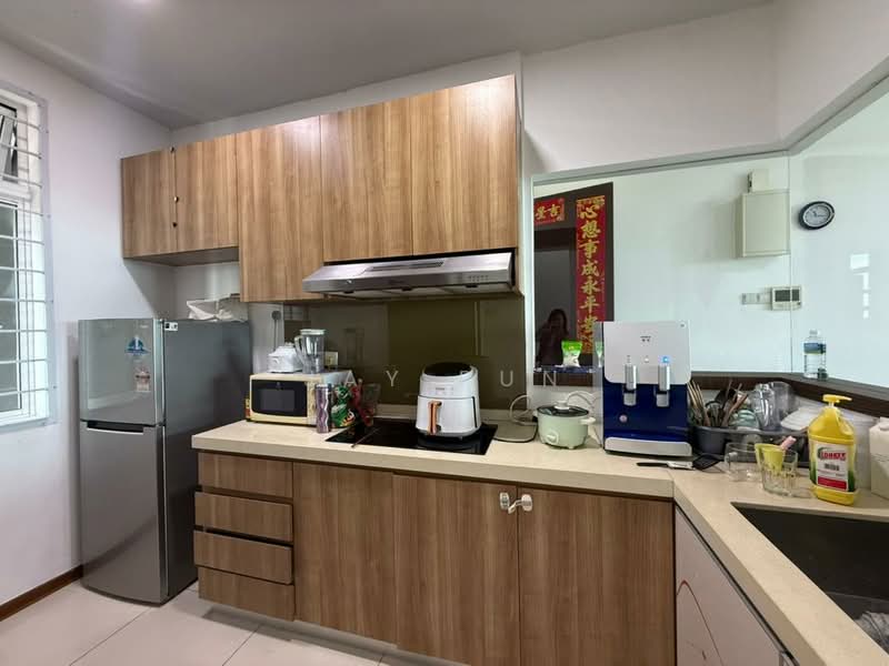Service Residence for Sale at Grandview 360 - Jay Pun - Kitchen - PropertyGuru.com.my