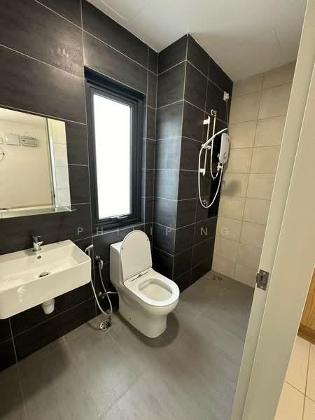 Horizon Suites untuk Untuk Disewa - RM 1,599 /bulan, Mac 2026 - Bathroom - PropertyGuru.com.my
