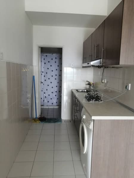 Service Residence for Rent at Windsor Tower - Henry Kooi Kuan Xiang - Kitchen - PropertyGuru.com.my