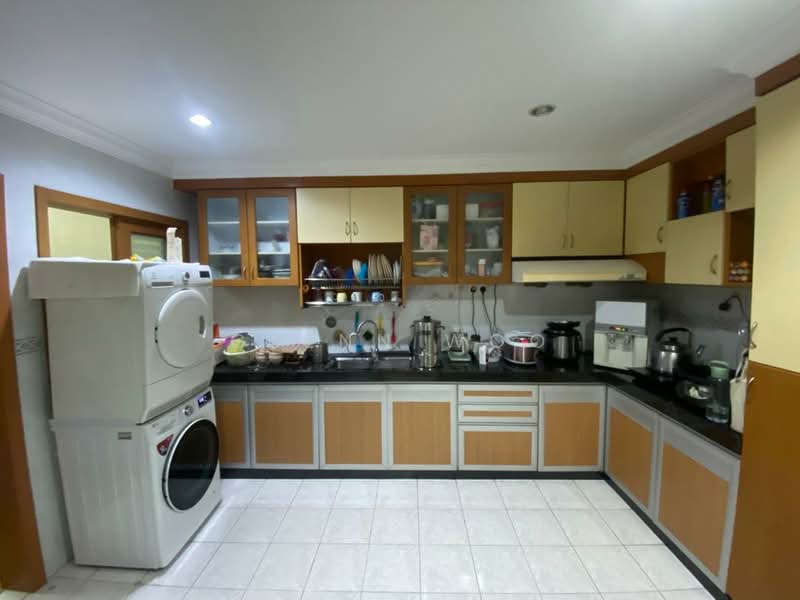 Permas Jaya Permas Jayas untuk Untuk Disewa - RM 4,000 /bulan, Mac 2026 - Kitchen - PropertyGuru.com.my