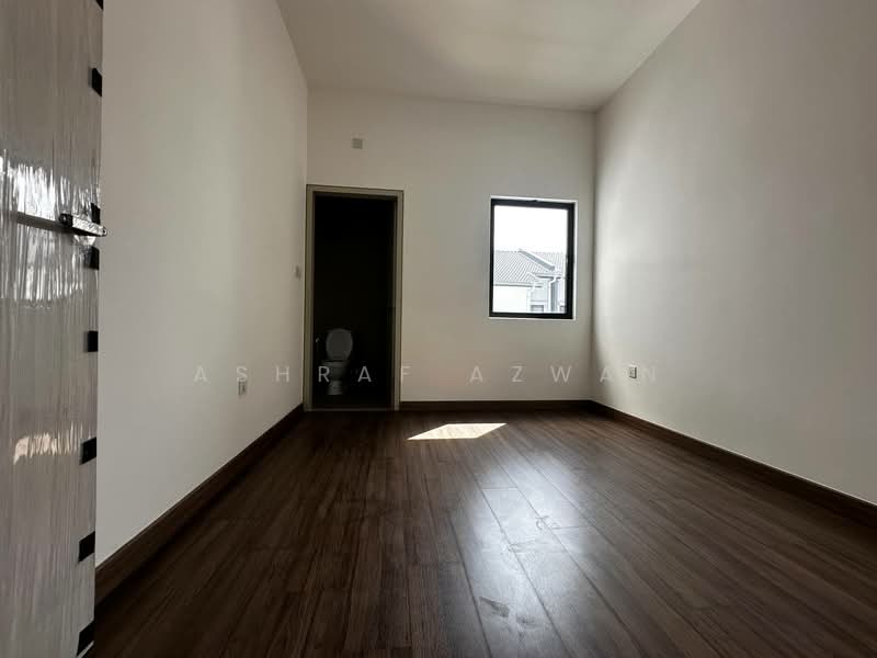 2-storey Terraced House for Sale in Bandar Bukit Raja (Klang) - Ashraf Azwan - Interior - PropertyGuru.com.my