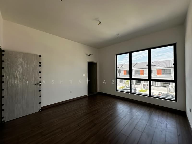 2-storey Terraced House for Sale in Bandar Bukit Raja (Klang) - Ashraf Azwan - Interior - PropertyGuru.com.my
