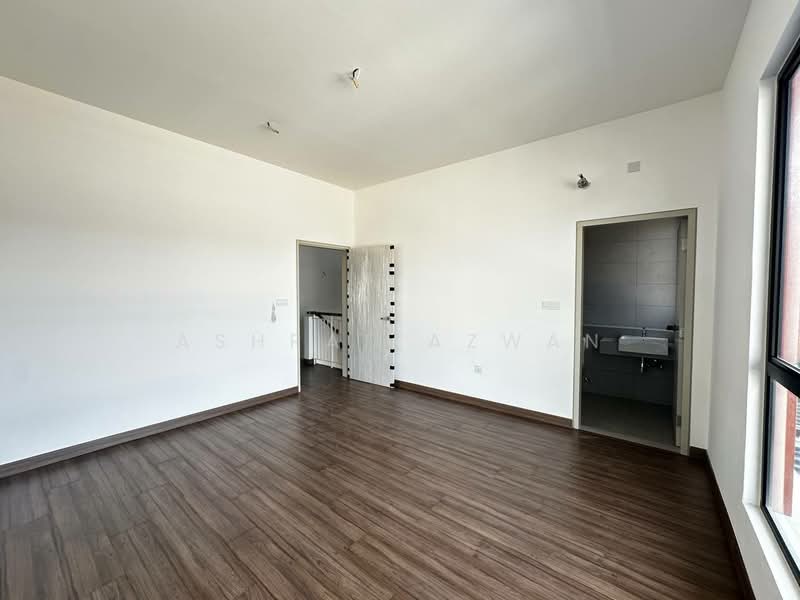 2-storey Terraced House for Sale in Bandar Bukit Raja (Klang) - Ashraf Azwan - Interior - PropertyGuru.com.my