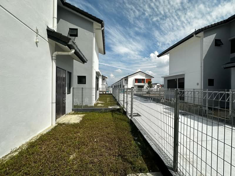 2-storey Terraced House for Sale in Bandar Bukit Raja (Klang) - Ashraf Azwan - Exterior - PropertyGuru.com.my