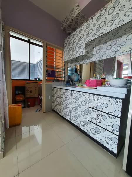 Apartment for Sale at Seri Austin Residence (Pangsapuri Seri Austin) - Win Tan - Kitchen - PropertyGuru.com.my