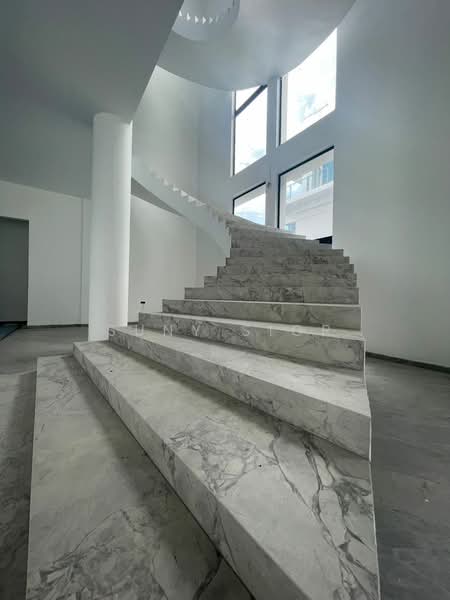 Bungalow for Sale in Taman Molek (Johor Bahru) - Suny Sior - Interior - PropertyGuru.com.my