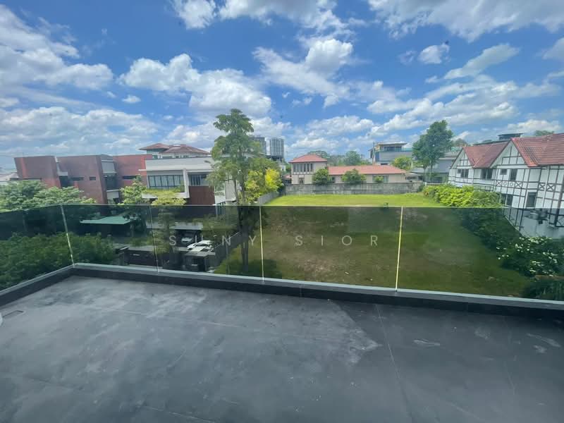 Bungalow for Sale in Taman Molek (Johor Bahru) - Suny Sior - Balcony - PropertyGuru.com.my