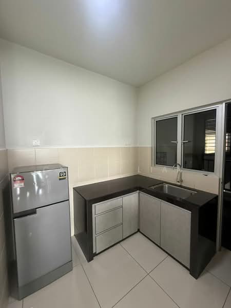 Maxim Residences untuk Untuk Disewa - RM 2,000 /bulan, Mac 2026 - Kitchen - PropertyGuru.com.my