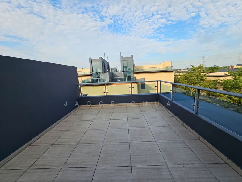 Rumah Kluster untuk Dijual di Forest City (Gelang Patah) - Jacob Chua - Balcony - PropertyGuru.com.my