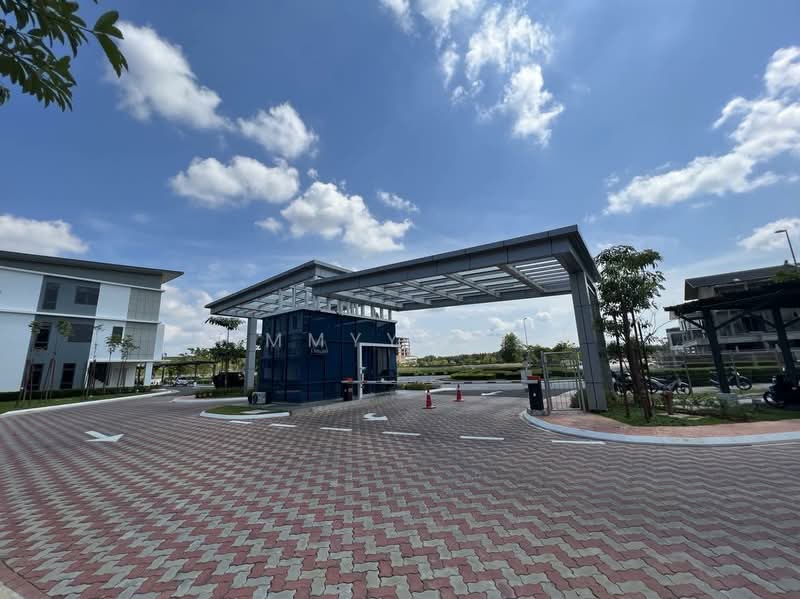 Townhouse for Sale in Kuching (Sarawak) - Jimmyy Chin - Exterior - PropertyGuru.com.my