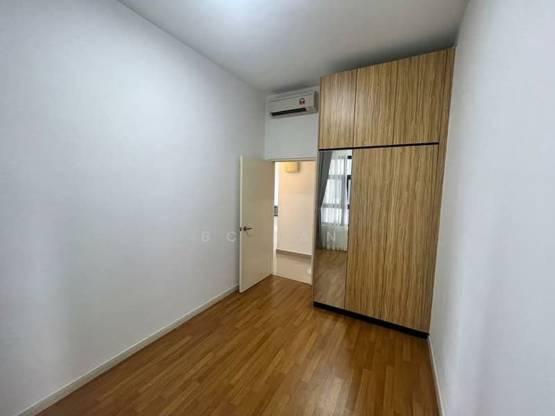 Lakeville Residence untuk Untuk Disewa - RM 2,400 /bulan, Mac 2026 - Bedroom - PropertyGuru.com.my