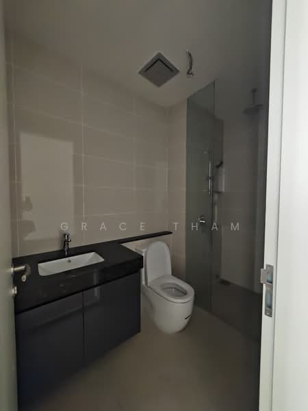 Service Residence for Rent at The Park 2 - Grace Tham - Bathroom - PropertyGuru.com.my