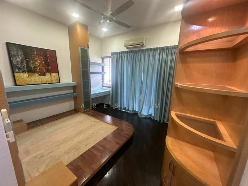 2-storey Terraced House for Rent in Bukit Rahman Putra (Sungai Buloh) - Ares Lim - Bedroom - PropertyGuru.com.my